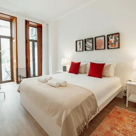 Modern Bonfim By Hosty Porto