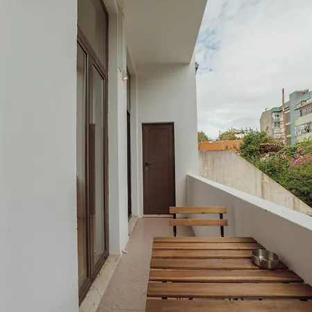 Modern Bonfim By Hosty *