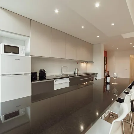 Modern Bonfim By Hosty Appartement