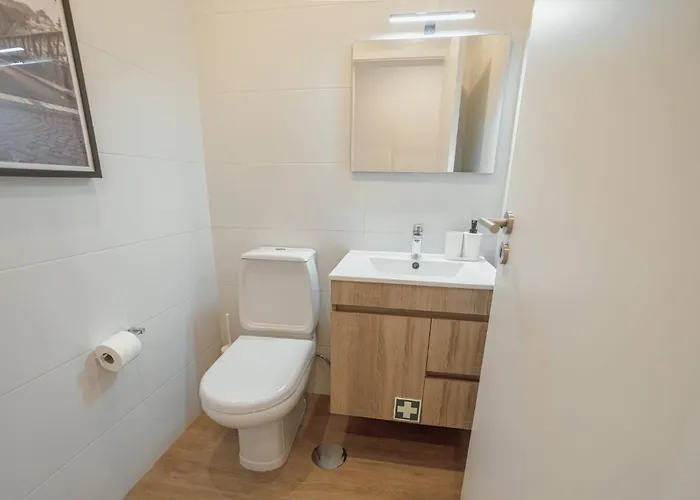 Modern Bonfim By Hosty * بورتو